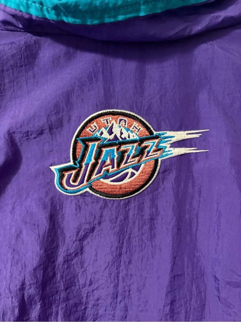 RARE Vintage Champion Purple & Teal Utah Jazz Players Windbreaker
